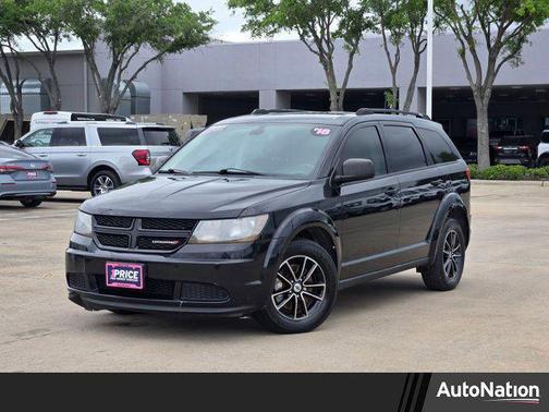 Pitch Black Clearcoat 2018 Dodge Journey SE