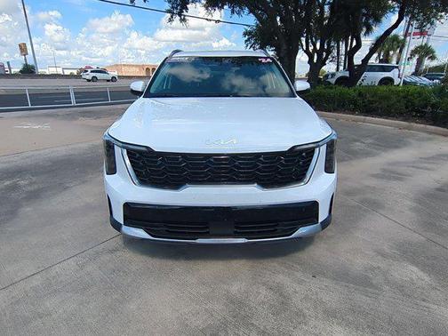 2024 Kia Sorento S