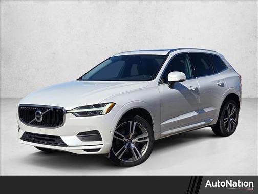 2018 Volvo XC60 T5 Momentum