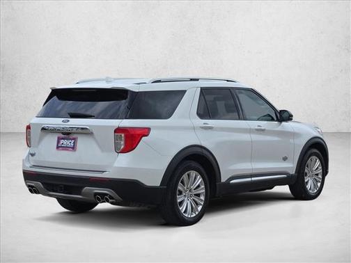 Star White Metallic Tri-Coat 2024 Ford Explorer King Ranch