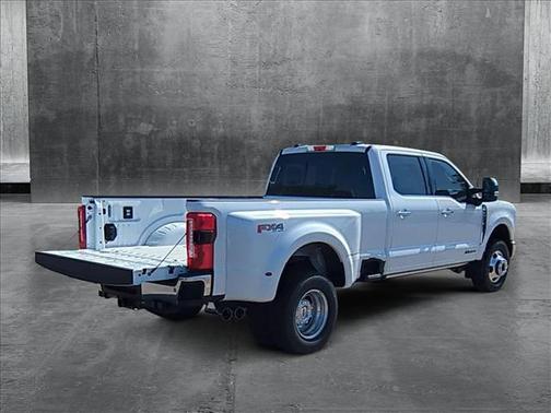 2025 Ford F-350 Lariat