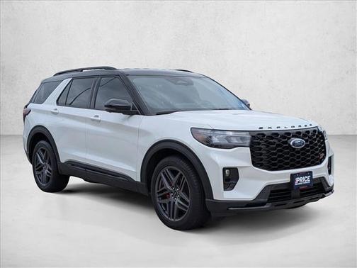 Star White Metallic Tri-Coat 2025 Ford Explorer ST