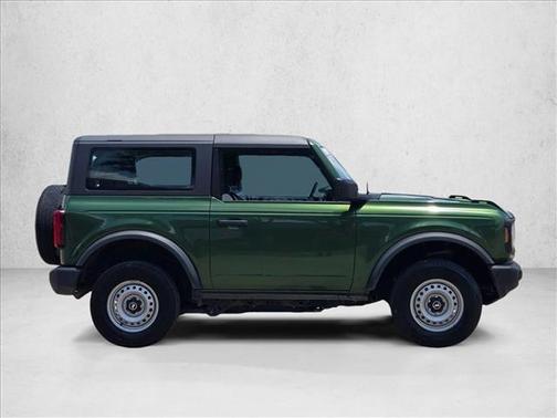 Eruption Green Metallic 2022 Ford Bronco Base 2 Door 4x4