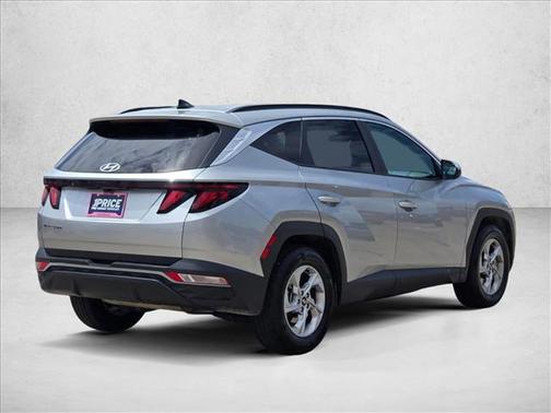 Shimmering Silver 2024 Hyundai TUCSON SEL