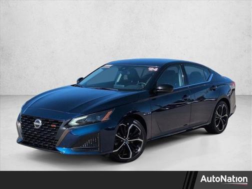 2024 Nissan Altima SR FWD