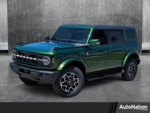 2025 Ford Bronco Outer Banks