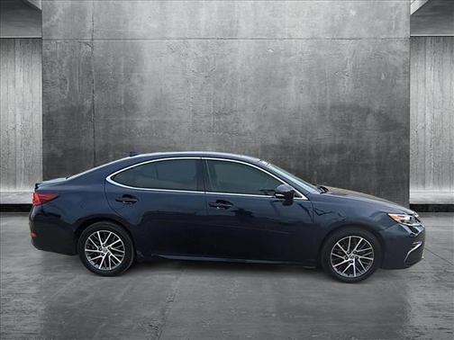 2017 Lexus ES 350 Base