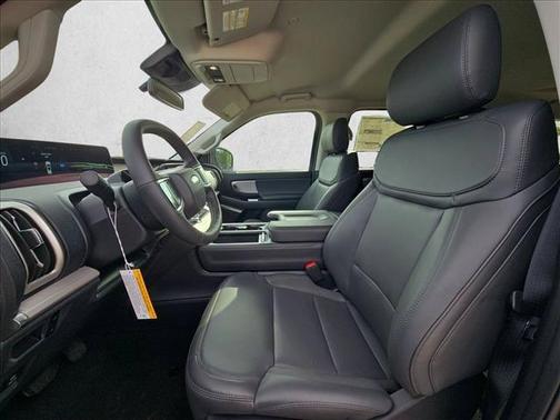 Agate Black Metallic 2026 Ford Expedition Max Active 4x2