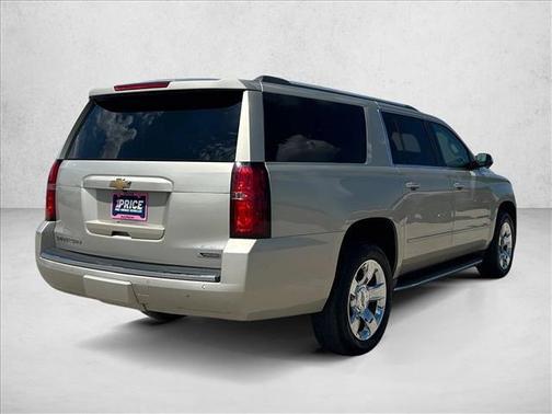 Champagne Silver Metallic 2017 Chevrolet Suburban Premier