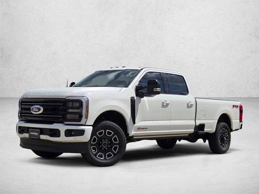 Star White Metallic Tri-Coat 2026 Ford F-350 Platinum