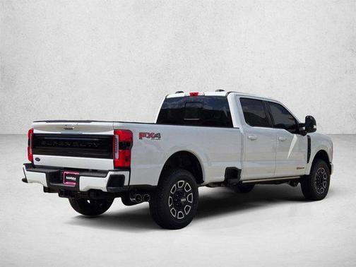 Star White Metallic Tri-Coat 2026 Ford F-350 Platinum