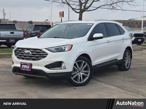 2022 Ford Edge Titanium