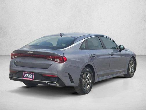 Everlasting Silver 2022 Kia K5 LXS