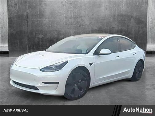 2021 Tesla Model 3 Standard Range Plus