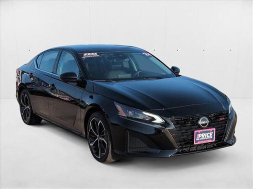 2024 Nissan Altima SR FWD