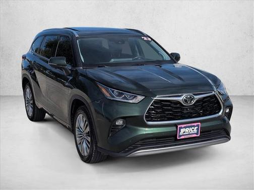 2023 Toyota Highlander Platinum