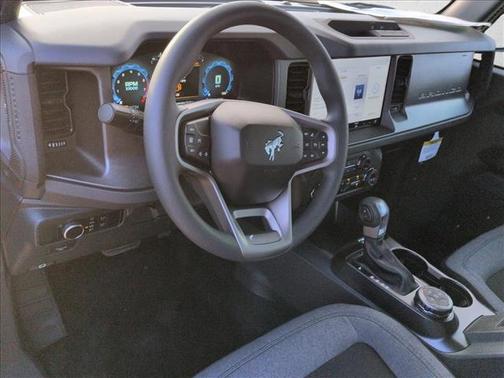2025 Ford Bronco Base 2 Door 4x4
