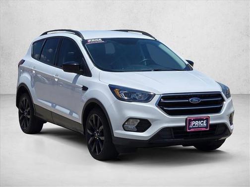 Oxford White 2019 Ford Escape SE