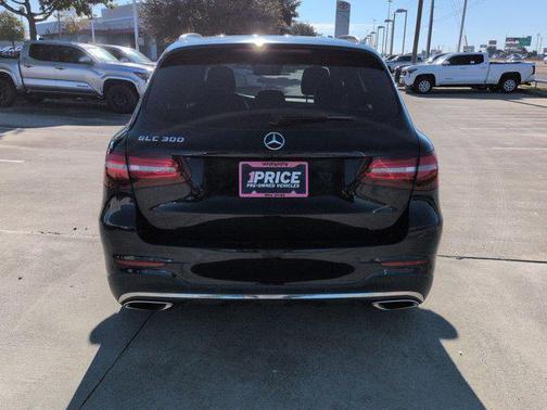 2017 Mercedes-Benz GLC 300 Base