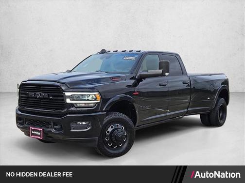 Diamond Black Crystal Pearlcoat 2020 RAM 3500 Laramie Crew Cab 4x4 8' Box