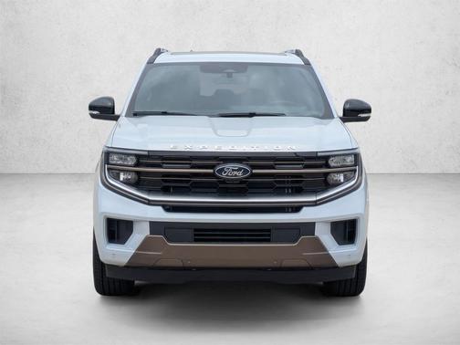 Space Silver Metallic 2026 Ford Expedition Max King Ranch