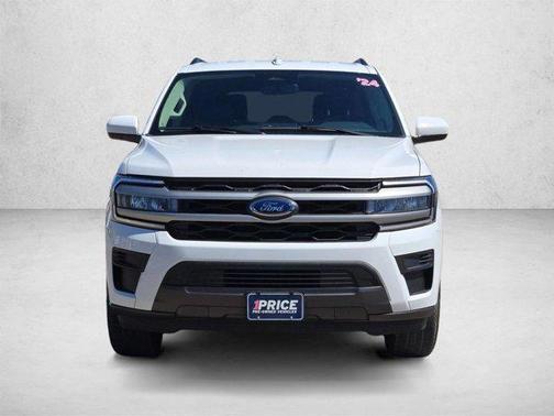 Oxford White 2024 Ford Expedition XLT