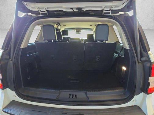 Oxford White 2024 Ford Expedition XLT