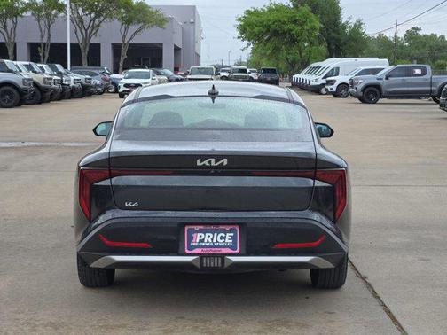 Interstellar Gray 2025 Kia K4 LXS