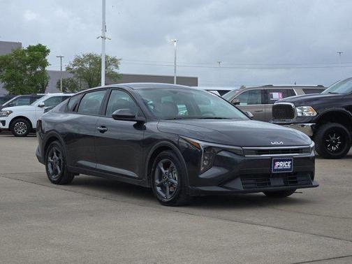Interstellar Gray 2025 Kia K4 LXS