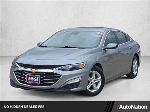 Sterling Gray Metallic 2023 Chevrolet Malibu FWD 1LT