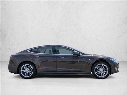 2013 Tesla Model S 4dr Sdn