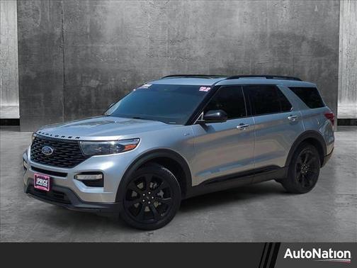 2022 Ford Explorer ST-Line