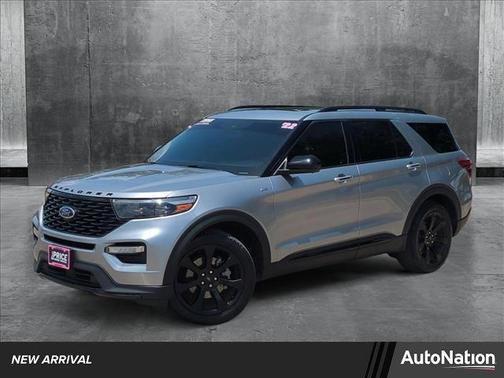 2022 Ford Explorer ST-Line