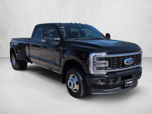 2026 Ford F-350 Platinum