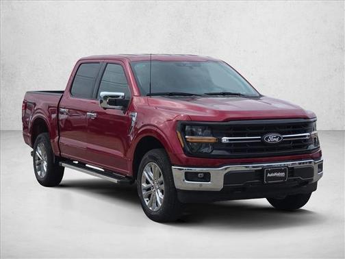 Ruby Red Metallic Tinted Clearcoat 2026 Ford F-150 XLT