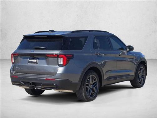Carbonized Gray Metallic 2026 Ford Explorer ST-Line