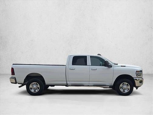Bright White Clearcoat 2025 RAM 2500 Tradesman Crew Cab 4x4 8' Box
