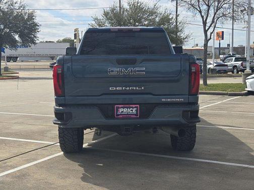 2024 GMC Sierra 2500 Denali Ultimate