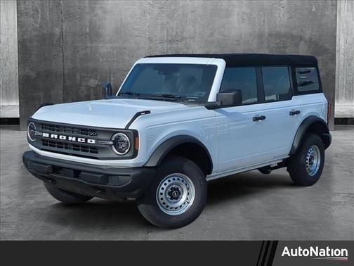 2025 Ford Bronco Base 4 Door 4x4