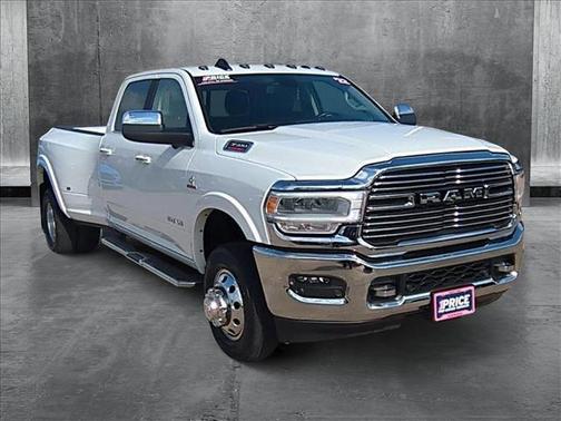 2022 RAM 3500 Laramie Crew Cab 4x4 8' Box