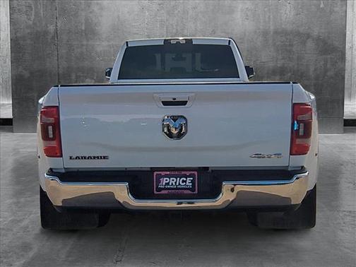 2022 RAM 3500 Laramie Crew Cab 4x4 8' Box