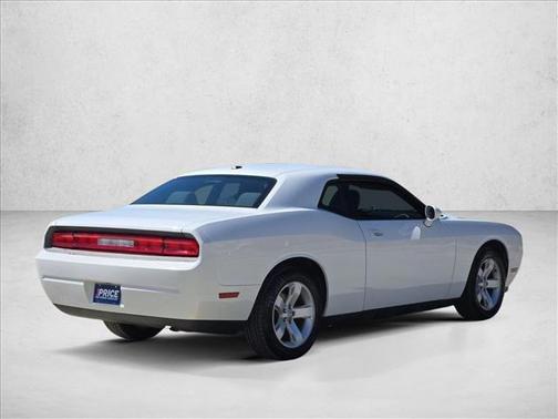 2010 Dodge Challenger SE