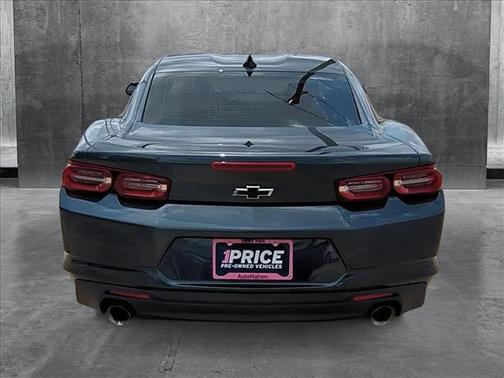 2021 Chevrolet Camaro 1LS