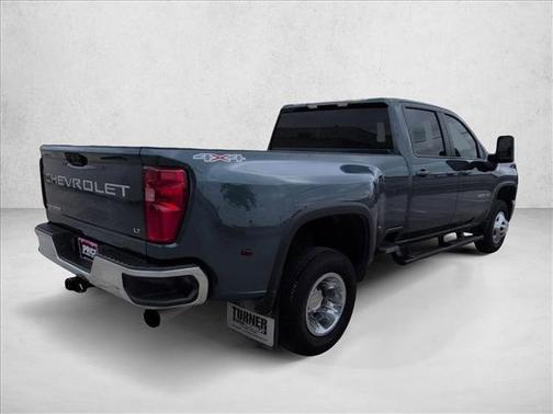 2025 Chevrolet Silverado 3500 LT