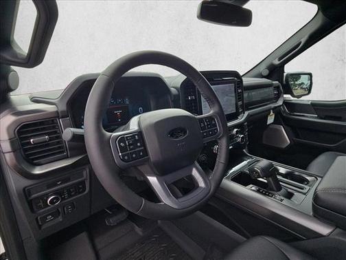 Star White Metallic Tri-Coat 2026 Ford F-150 Lariat