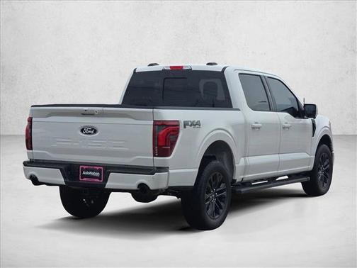 Star White Metallic Tri-Coat 2026 Ford F-150 Lariat