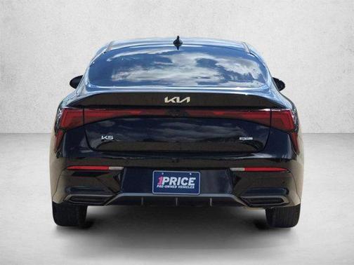 Aurora Black Pearl 2025 Kia K5 GT-Line