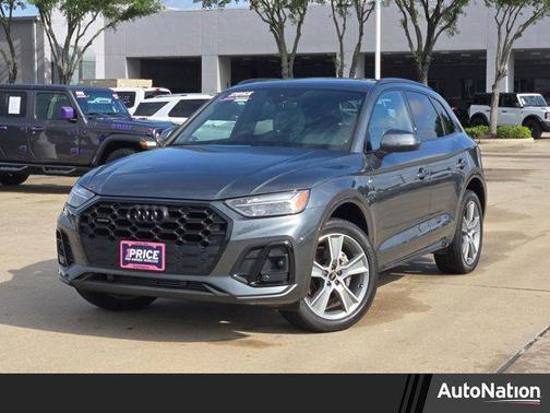 Daytona Gray Pearl Effect 2025 Audi Q5 45 S line Premium