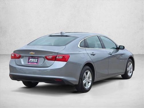 Sterling Gray Metallic 2024 Chevrolet Malibu FWD 1LT