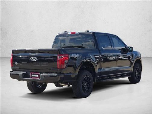 Agate Black Metallic 2026 Ford F-150 XLT